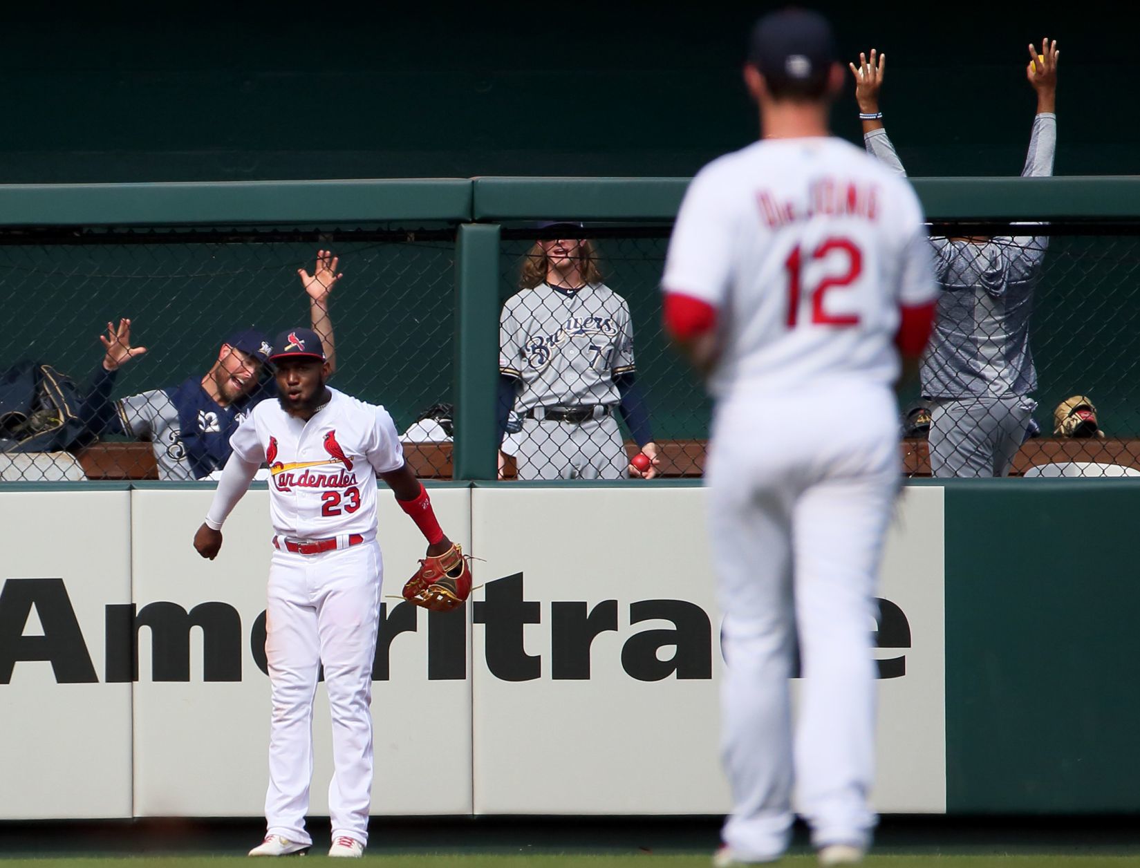Milwaukee Brewers vs St. Louis Cardinals